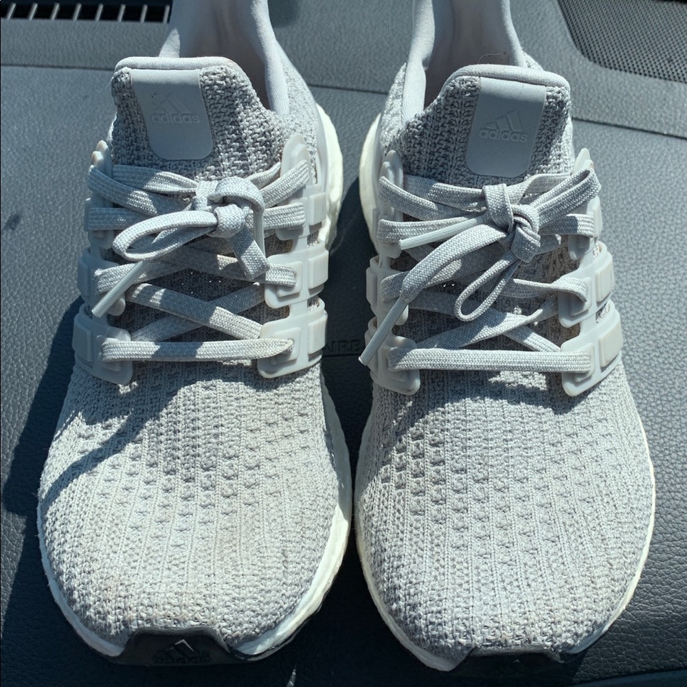 ADIDAS ULTRABOOSTS